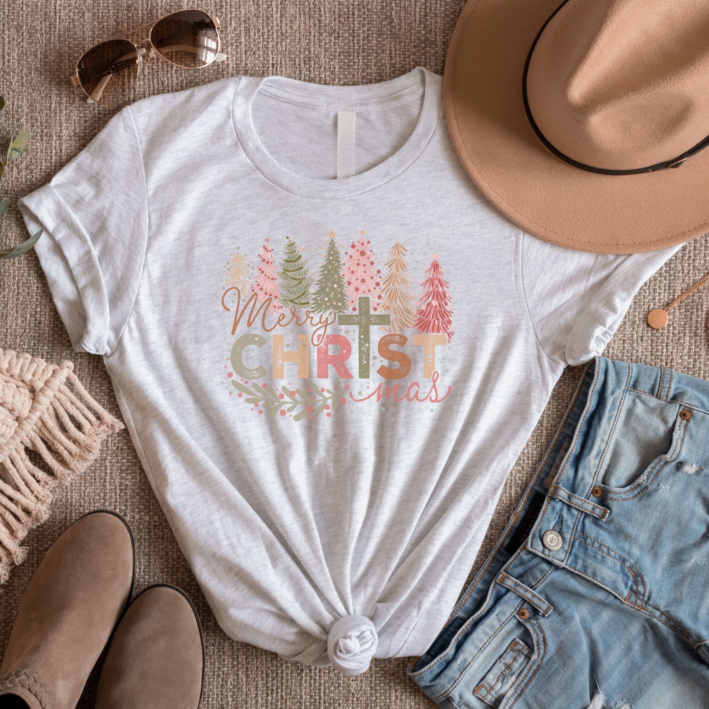 Christian Christmas Shirt Merry Christmas Tee Pink Christmas Tee Tis the Season Shirt